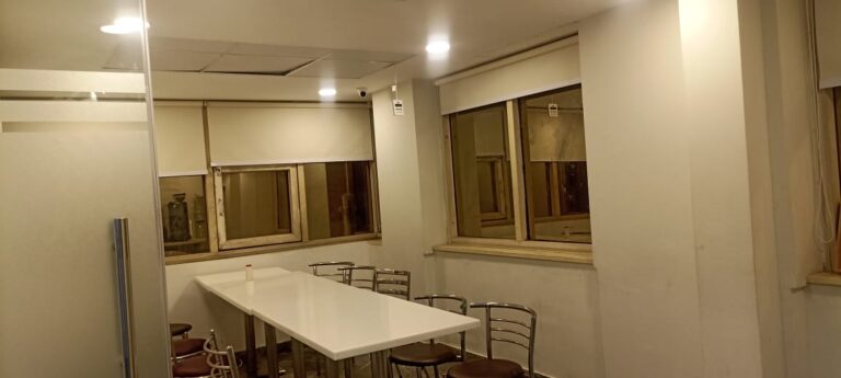 7 Benefits of Shared Office Space in Gurgaon for Small Teams